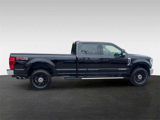 2022 Ford F-250 Lariat photo 6