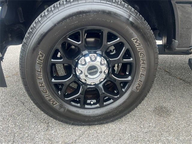 2022 Ford F-250 Lariat photo 9
