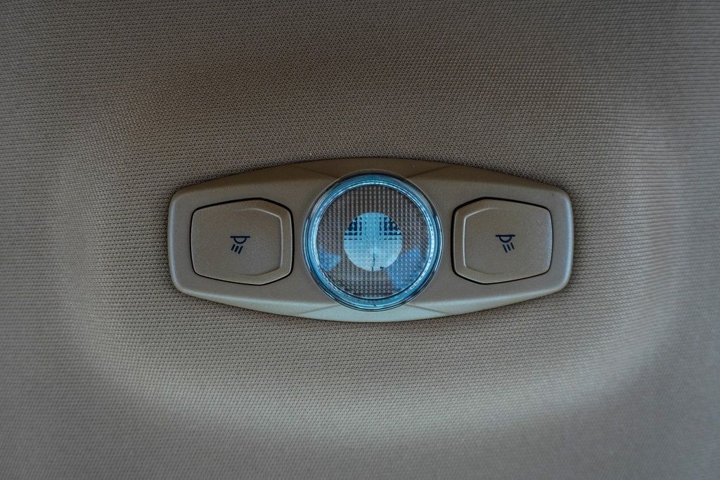 2022 Ford F-250 Lariat photo 9