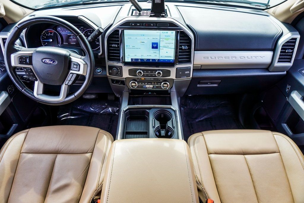 2022 Ford F-250 Lariat photo 11