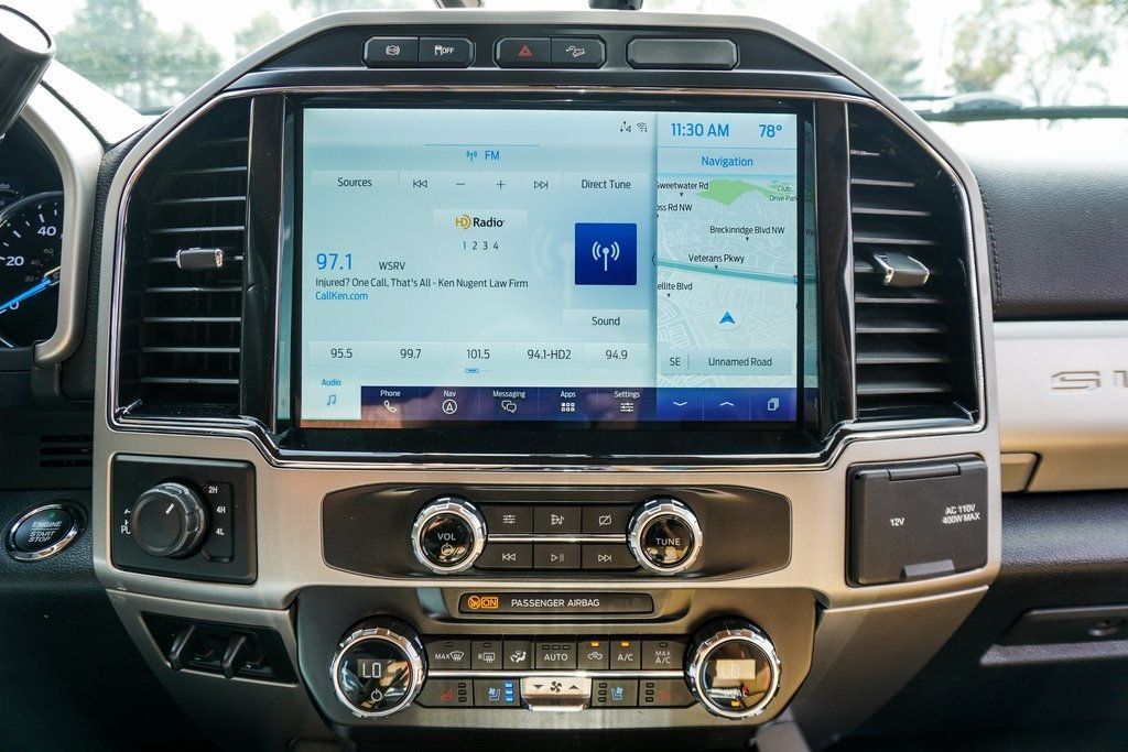 2022 Ford F-250 Lariat photo 24