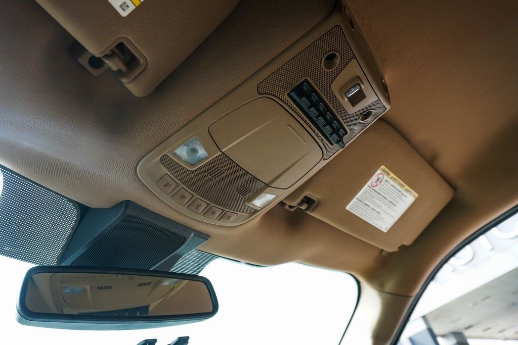 2022 Ford F-250 Lariat photo 25