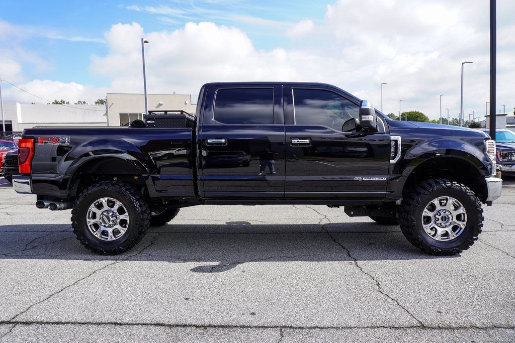 2022 Ford F-250 Lariat photo 32