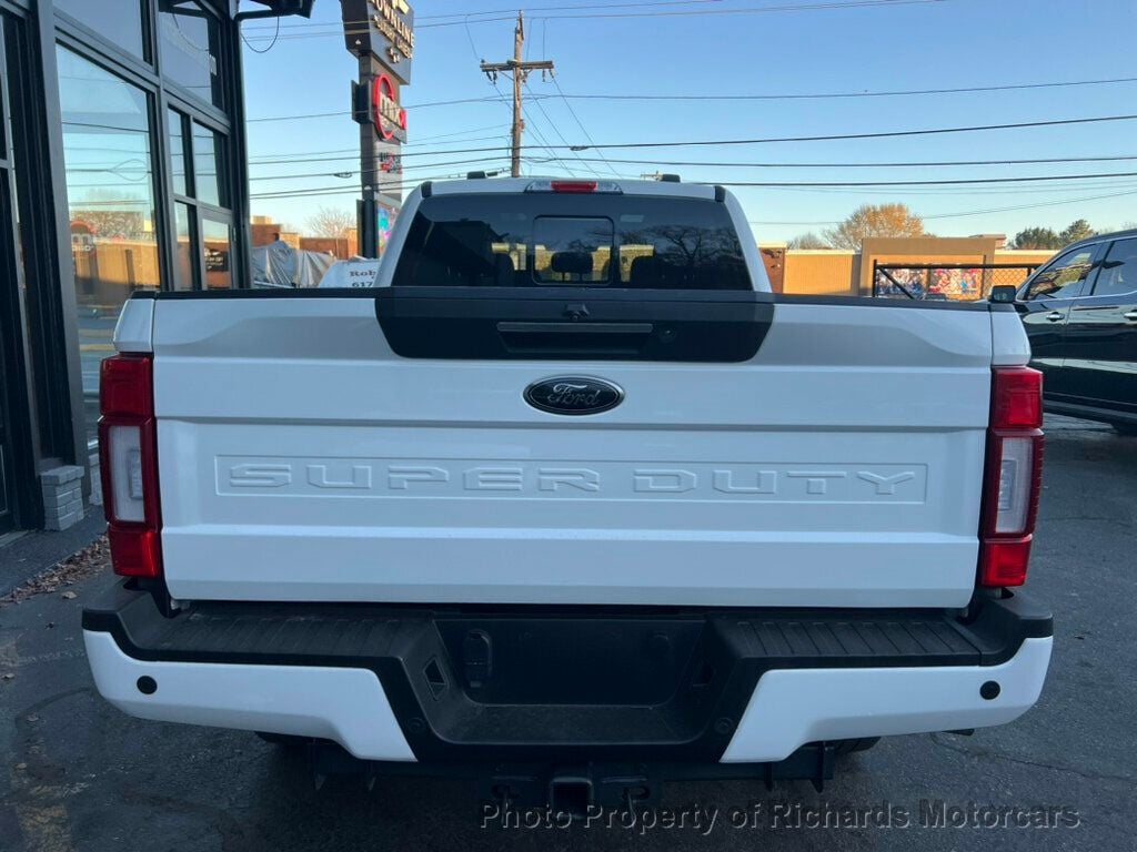 2022 Ford Super Duty F-250 SRW LARIAT 4WD Crew Cab 6.75' Box - 22645842 - 11