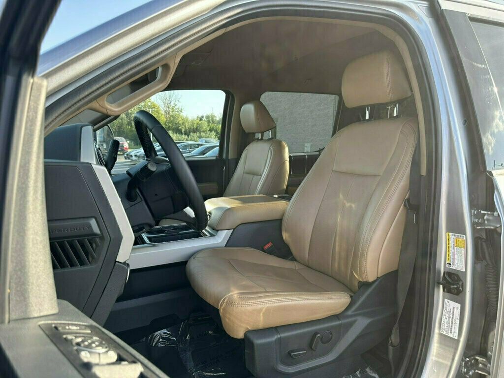 2022 Ford Super Duty F-250 SRW LARIAT 4WD Crew Cab 6.75' Box - 23069686 - 11