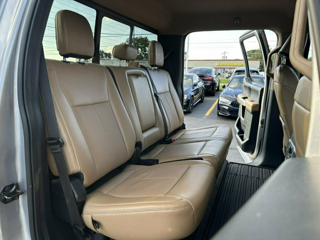 2022 Ford Super Duty F-250 SRW LARIAT 4WD Crew Cab 6.75' Box - 23069686 - 17