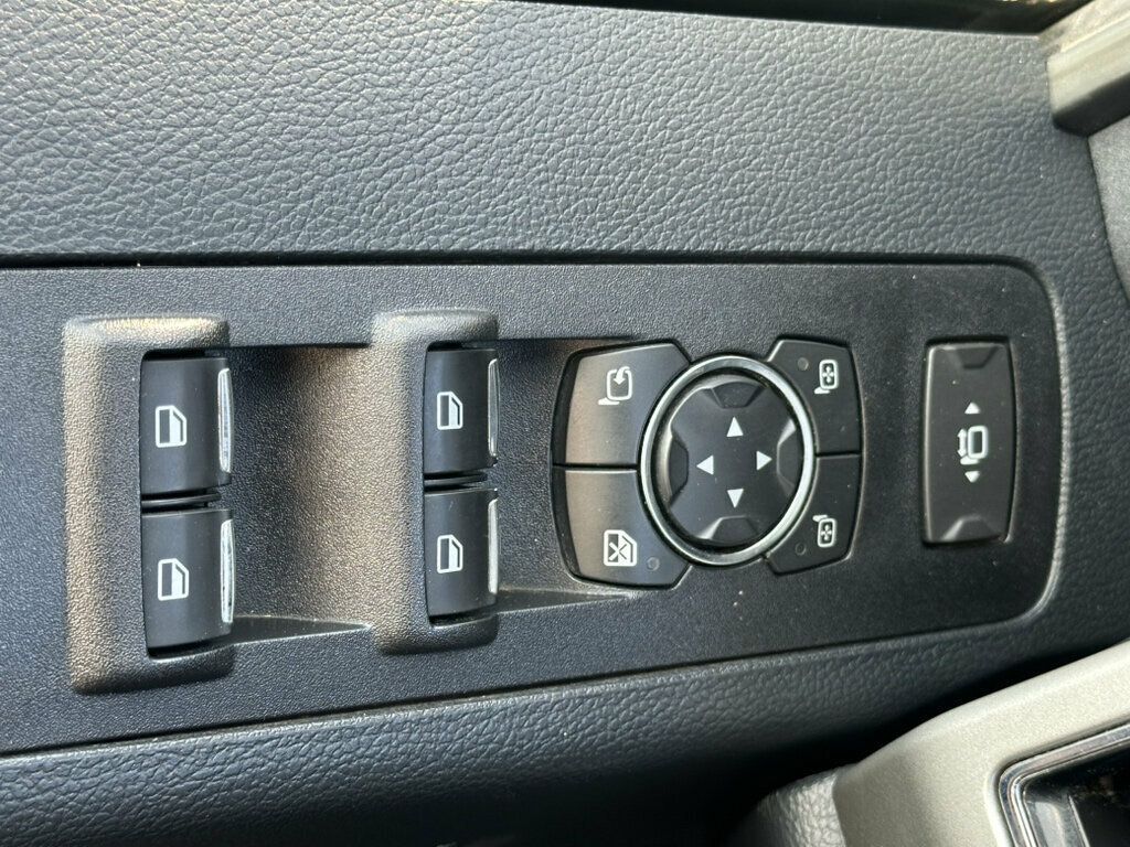 2022 Ford Super Duty F-250 SRW LARIAT 4WD Crew Cab 6.75' Box - 23069686 - 29