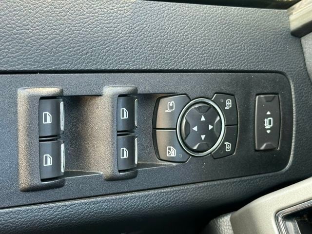 2022 Ford Super Duty F-250 SRW LARIAT 4WD Crew Cab 6.75' Box - 23069686 - 29