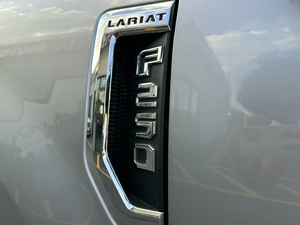 2022 Ford Super Duty F-250 SRW LARIAT 4WD Crew Cab 6.75' Box - 23069686 - 40