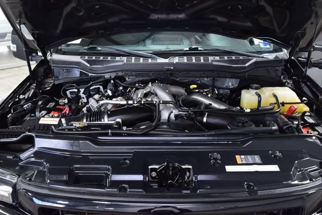 2022 Ford Super Duty F-250 SRW Lariat Sport FX4 Leveled - 22972504 - 24