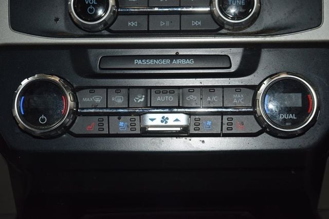 2022 Ford Super Duty F-250 SRW Lariat Sport FX4 Leveled - 22972504 - 28