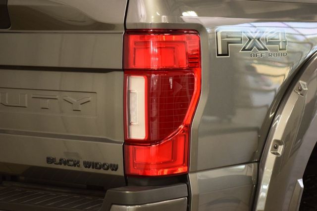 2022 Ford Super Duty F-250 SRW Lariat Ultimate FX4 Black Widow - 23055853 - 18