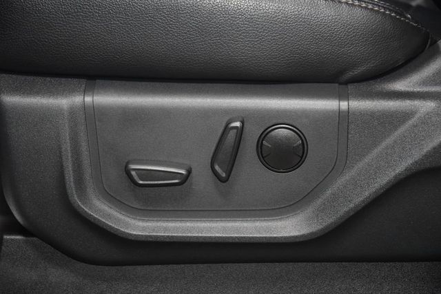 2022 Ford Super Duty F-250 SRW Lariat Ultimate FX4 Black Widow - 23055853 - 43