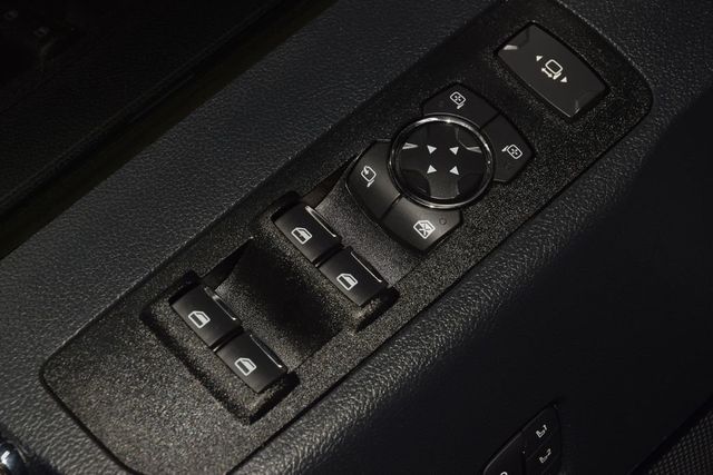2022 Ford Super Duty F-250 SRW Lariat Ultimate FX4 Black Widow - 23055853 - 50