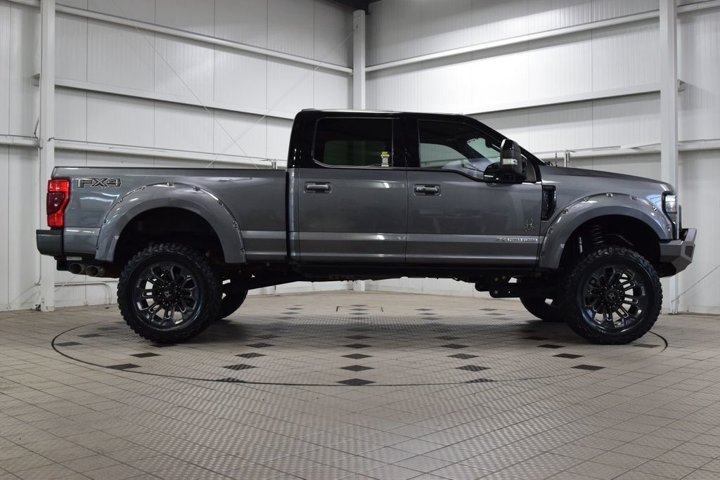 2022 Ford Super Duty F-250 SRW Lariat Ultimate FX4 Black Widow - 23055853 - 8