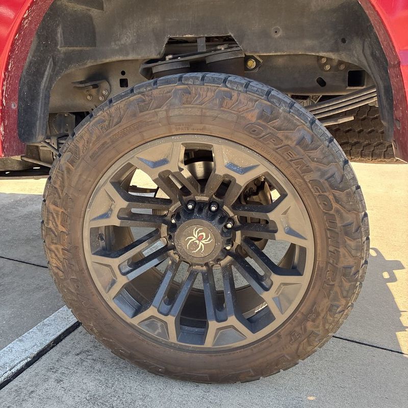 2022 Ford Super Duty F-250 SRW Lariat Ultimate FX4 Black Widow Lifted - 23058906 - 20