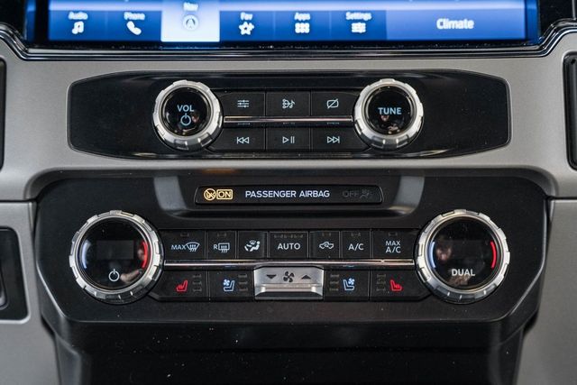 2022 Ford Super Duty F-250 SRW Lariat Ultimate FX4 Leveled - 22784671 - 30