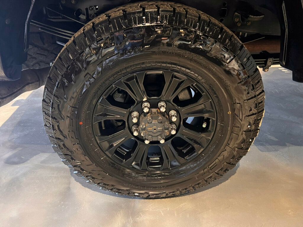 2022 Ford Super Duty F-250 SRW Lariat UltimatePkg/BlackAppearancePkg/TremorOff-RoadPkg/NAV - 23009710 - 11