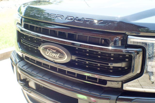 2022 Ford Super Duty F-250 SRW LocalTrade/LariatUltimatePkg/Heated&CooledSeats/PanoramicRoof - 23022491 - 8