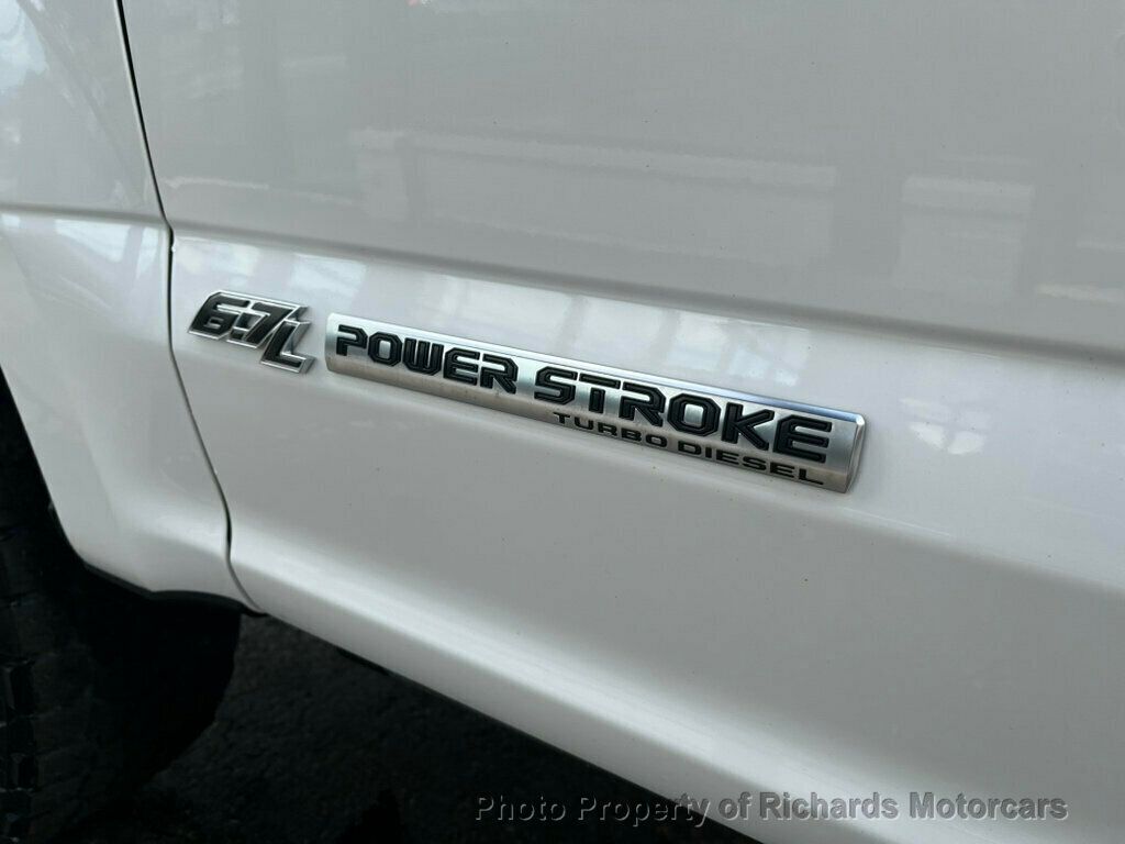2022 Ford F-250 Platinum photo 11