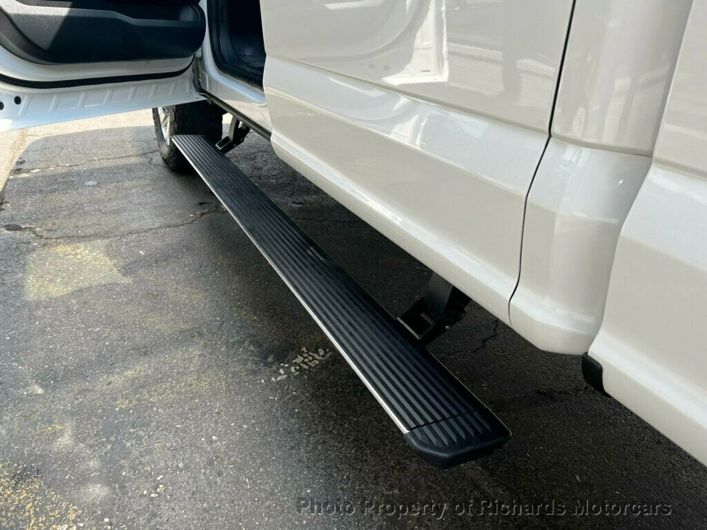 2022 Ford F-250 Platinum photo 14