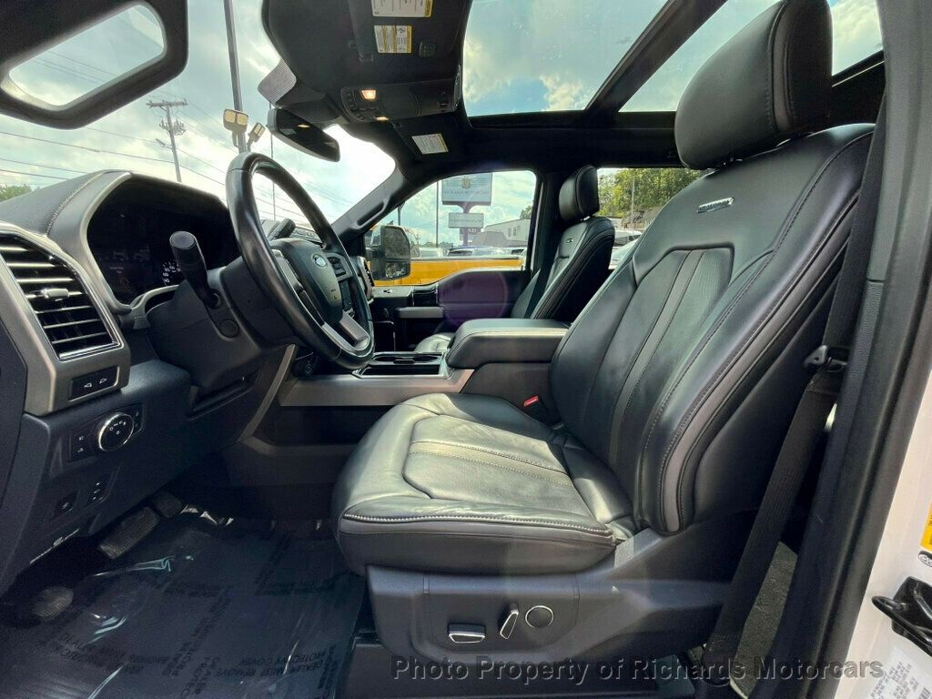 2022 Ford F-250 Platinum photo 17