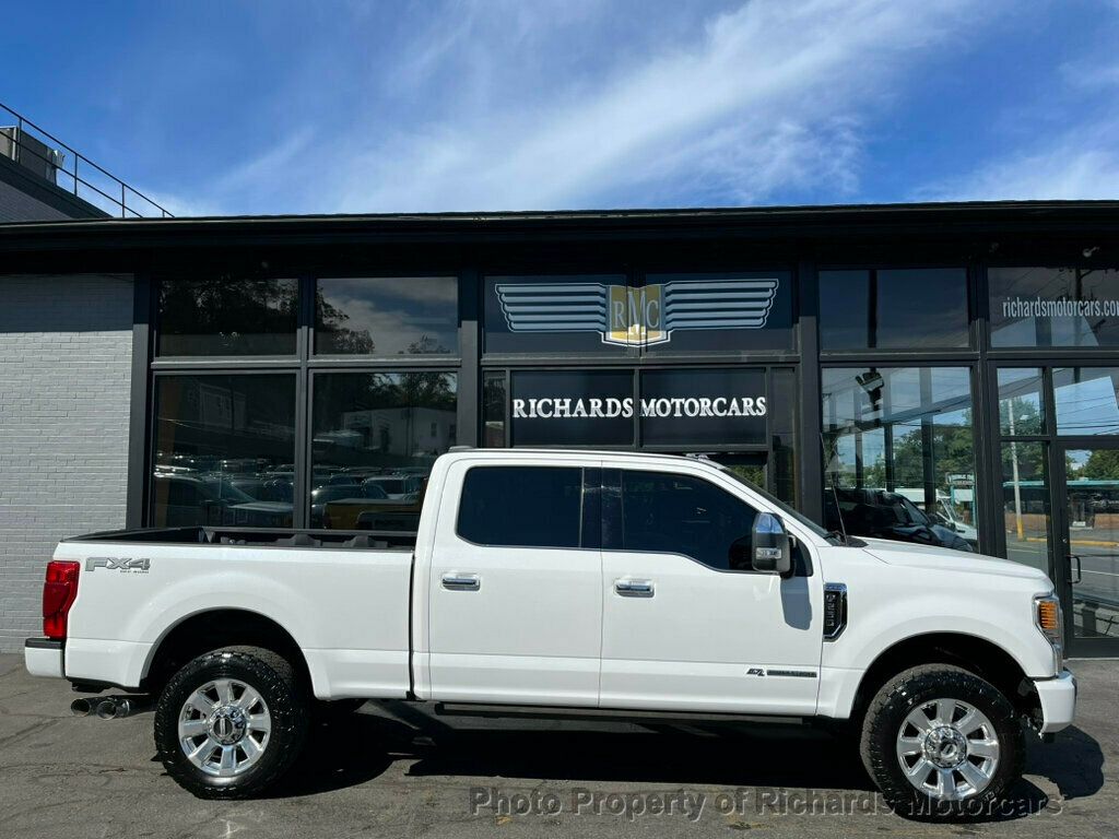 2022 Ford F-250 Platinum photo 2