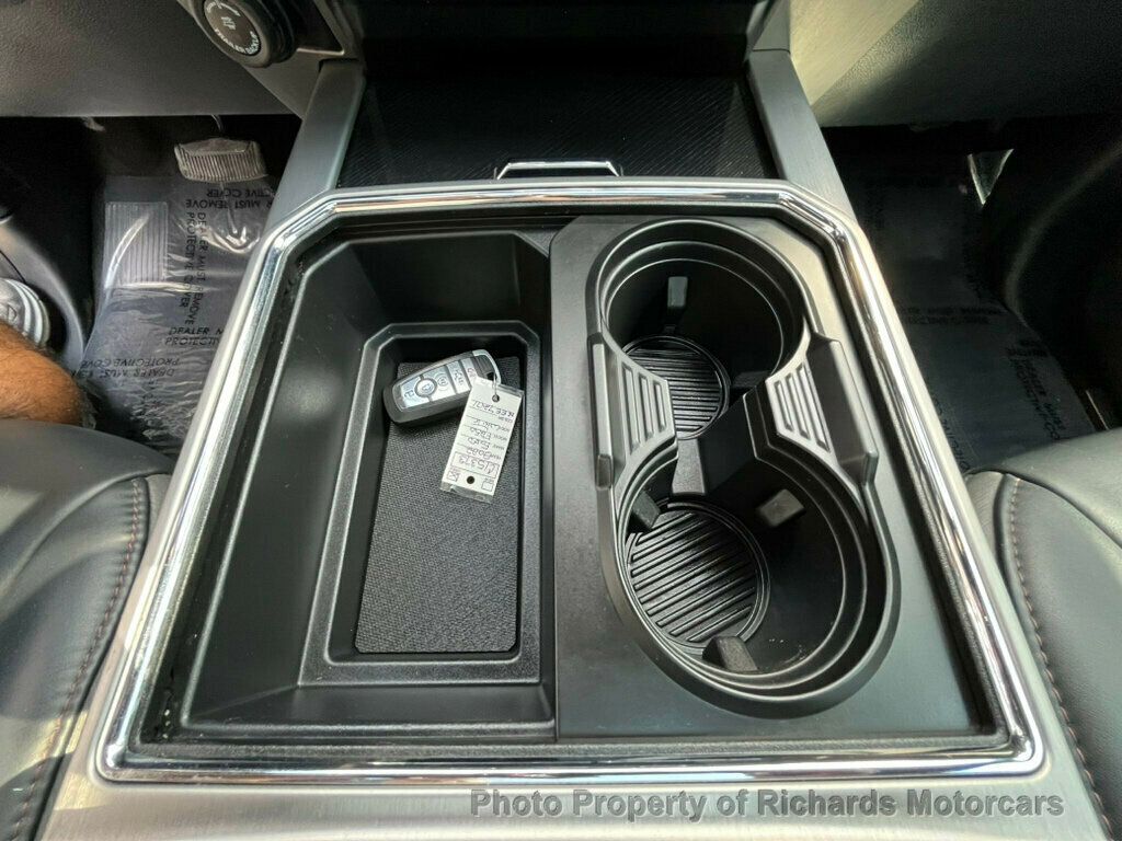 2022 Ford Super Duty F-250 SRW Platinum 4WD Crew Cab 6.75' Box - 22900565 - 32