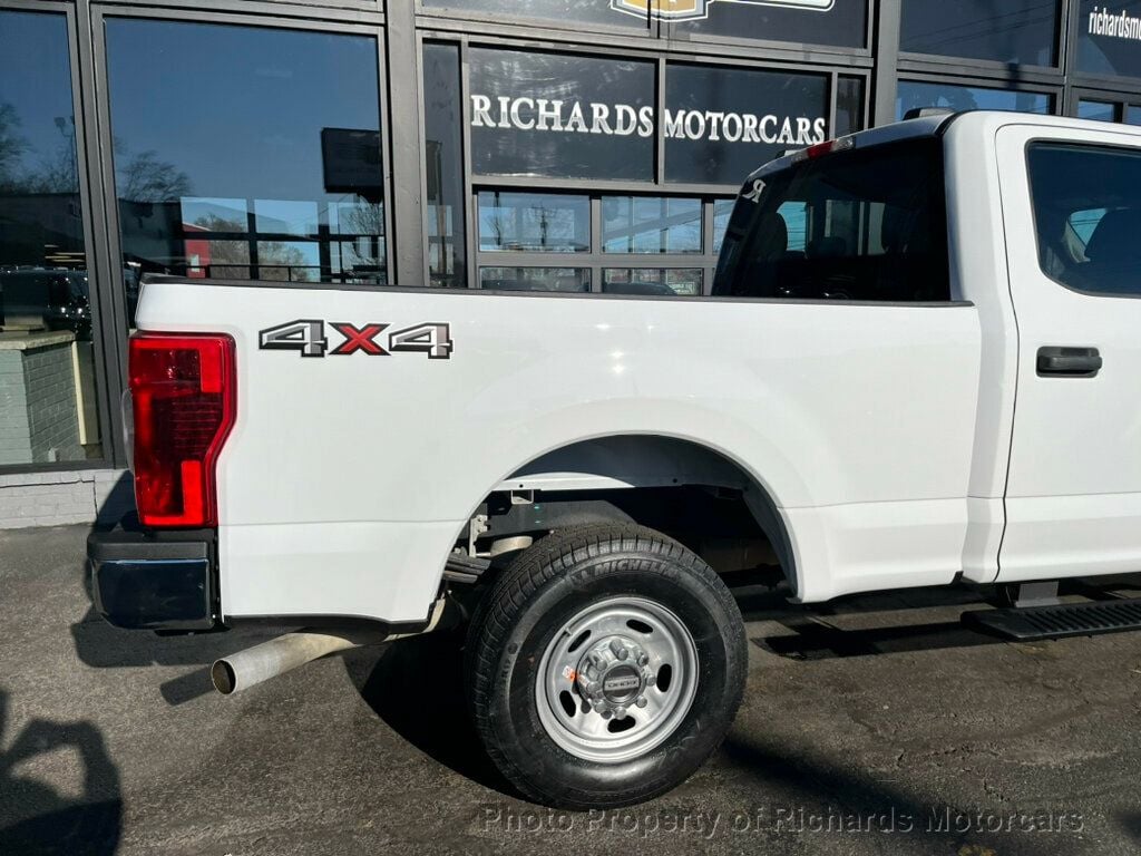 2022 Ford Super Duty F-250 SRW XL 4WD Crew Cab 6.75' Box - 22695866 - 3