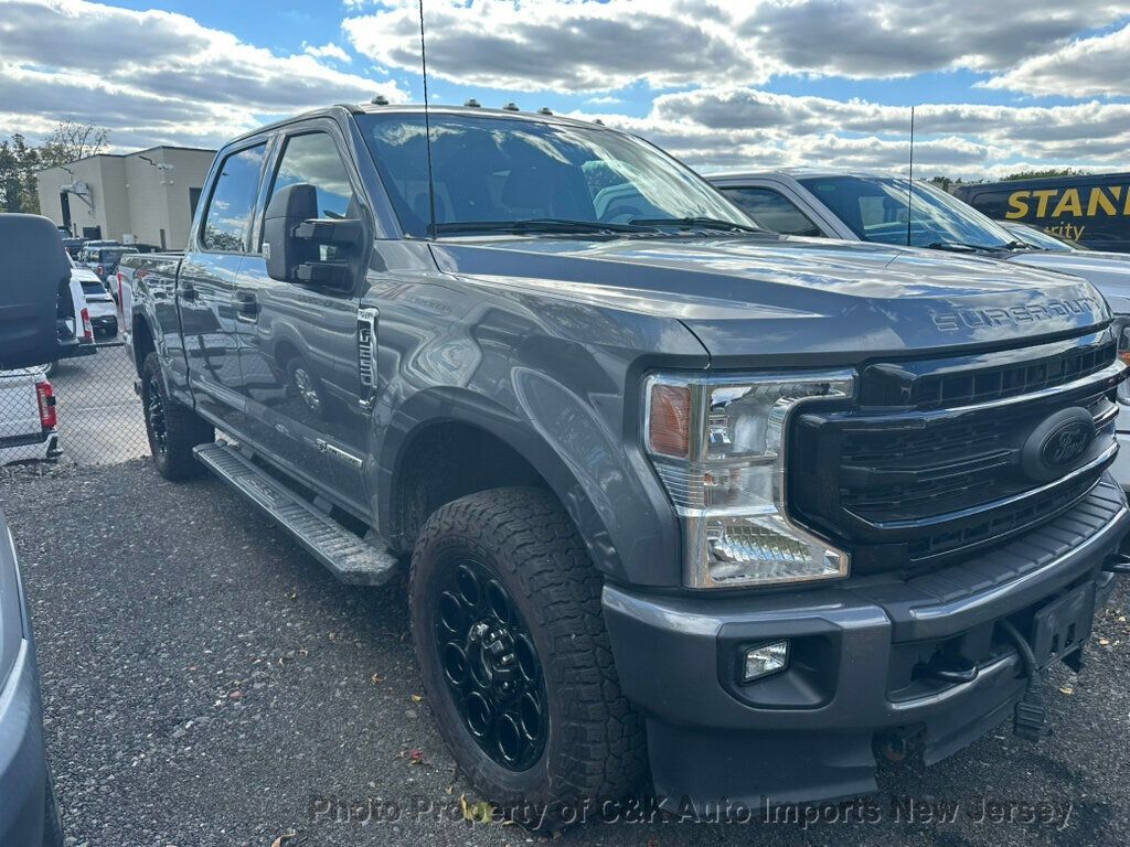 2022 Ford F-250 XLT photo 4