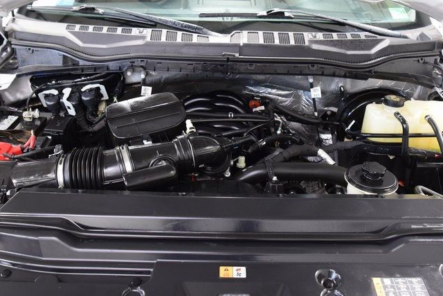 2022 Ford Super Duty F-250 SRW XLT Premium - 22952001 - 24