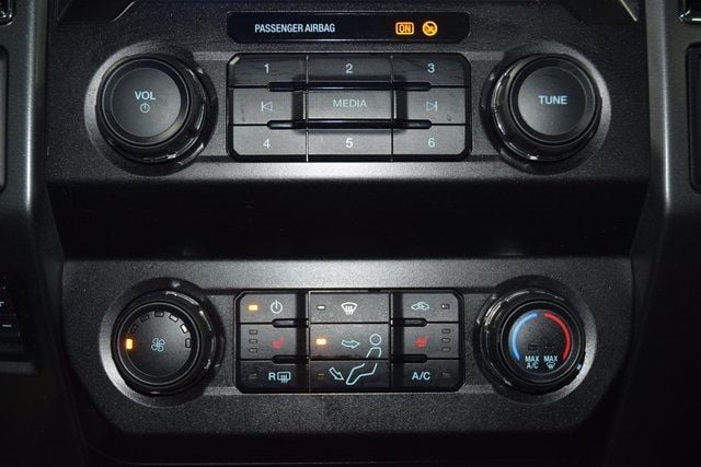 2022 Ford Super Duty F-250 SRW XLT Premium - 22952001 - 28