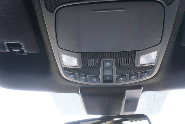 2022 Ford SUPER DUTY F-350 LARIAT - 22966334 - 46