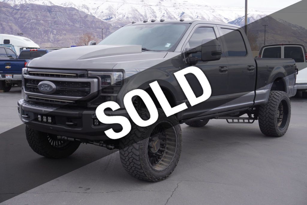 2022 Ford SUPER DUTY F-350 LARIAT - 22986330 | Video 1