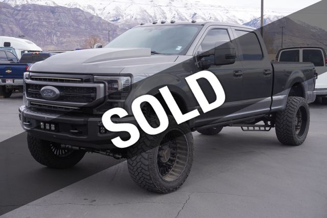 2022 Ford SUPER DUTY F-350 LARIAT - 22986330 - 0