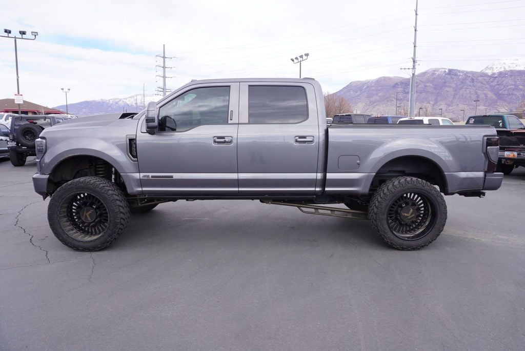2022 Ford SUPER DUTY F-350 LARIAT - 22986330 - 1