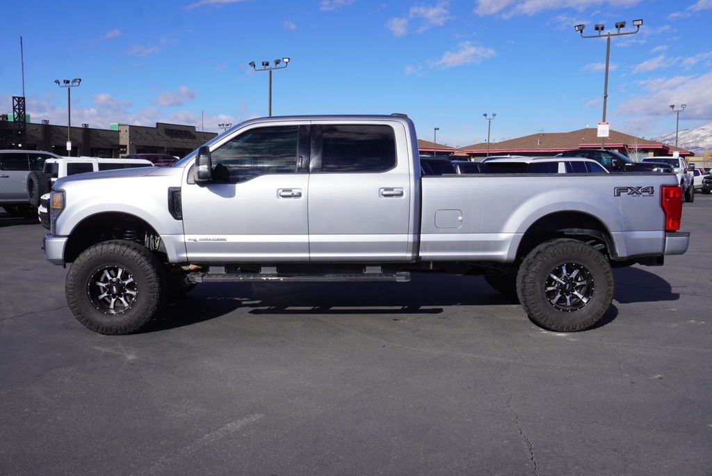 2022 Ford SUPER DUTY F-350 LARIAT FX4 - 22956575 - 1