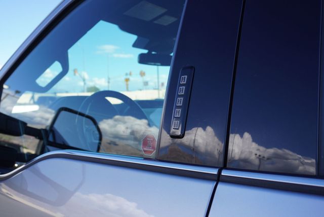 2022 Ford SUPER DUTY F-350 PLATINUM - 22924393 - 21