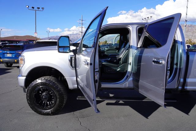 2022 Ford SUPER DUTY F-350 PLATINUM - 22924393 - 25