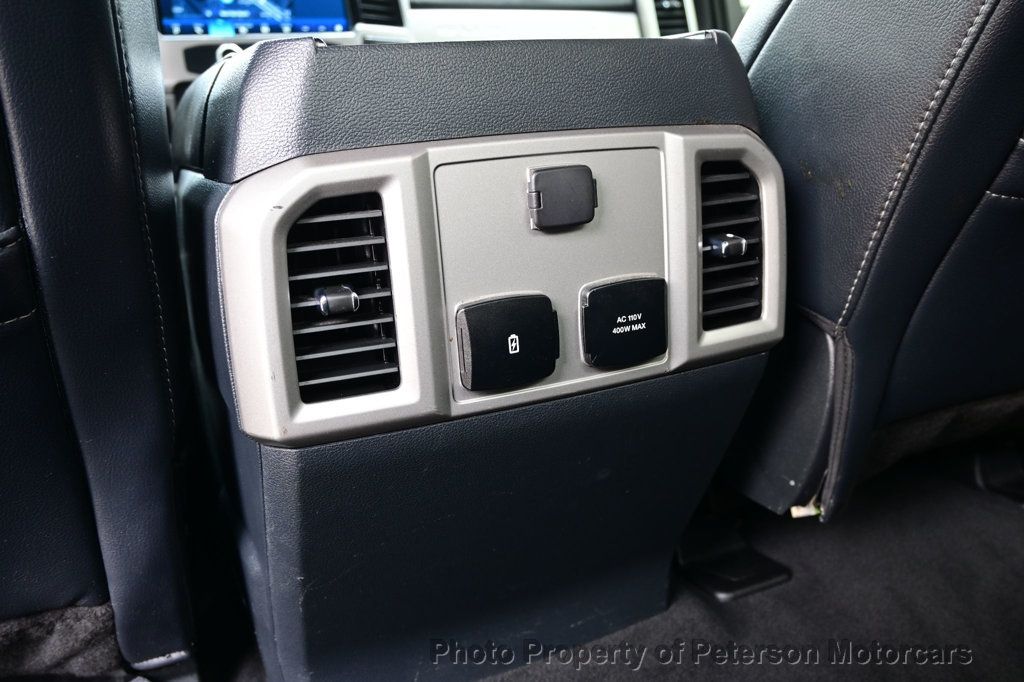 2022 Ford Super Duty F-350 DRW LARIAT 2WD Crew Cab 8' Box - 23085040 - 49