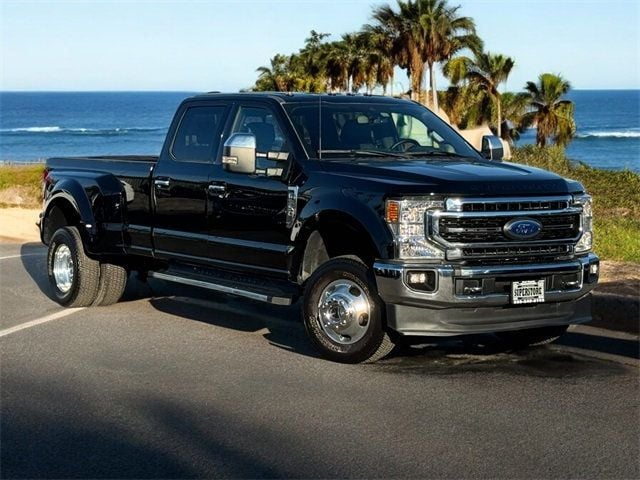 2022 Ford Super Duty F-350 DRW LARIAT 4WD Crew Cab 8' Box - 22645453 - 1