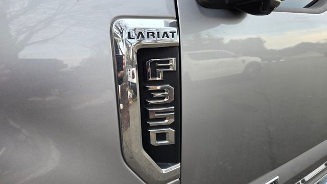 2022 Ford Super Duty F-350 DRW Lariat Ultimate FX4 DRW Leveled - 22986983 - 9