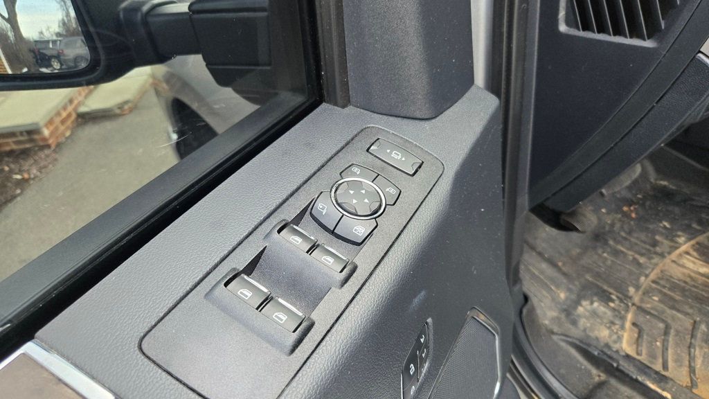2022 Ford Super Duty F-350 DRW Lariat Ultimate FX4 DRW Leveled - 22986983 - 15