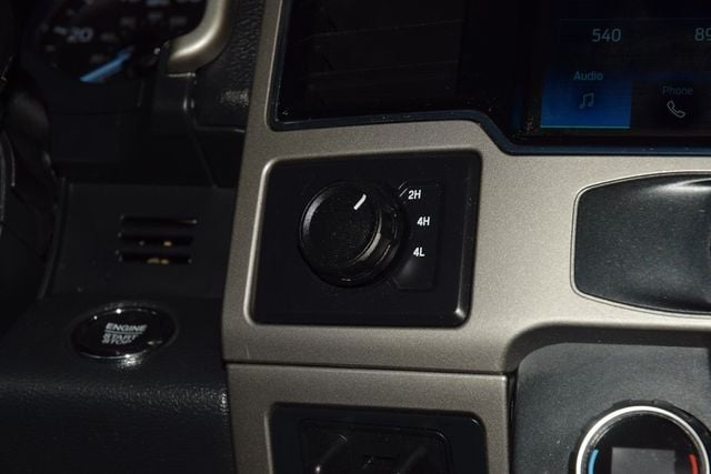 2022 Ford Super Duty F-350 DRW Lariat Ultimate FX4 DRW Leveled - 22986983 - 31