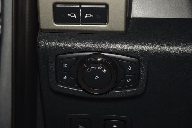 2022 Ford Super Duty F-350 DRW Lariat Ultimate FX4 DRW Leveled - 22986983 - 33