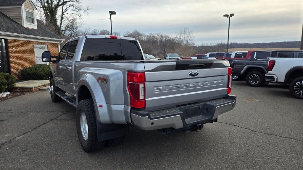 2022 Ford Super Duty F-350 DRW Lariat Ultimate FX4 DRW Leveled - 22986983 - 4