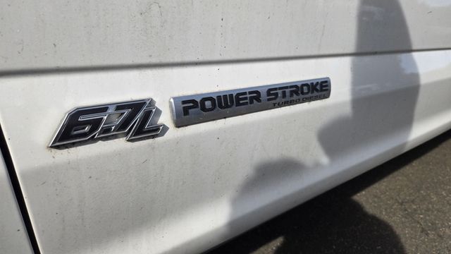 2022 Ford Super Duty F-350 DRW Platinum 4WD Crew Cab 8' Box - 22998623 - 9