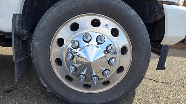 2022 Ford Super Duty F-350 DRW Platinum 4WD Crew Cab 8' Box - 22998623 - 13