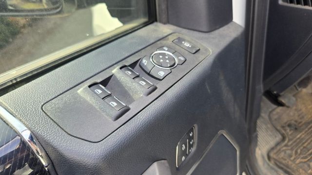 2022 Ford Super Duty F-350 DRW Platinum 4WD Crew Cab 8' Box - 22998623 - 16