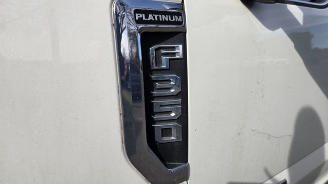 2022 Ford Super Duty F-350 DRW Platinum DRW - 22998623 - 8
